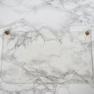 Clear Louis Vuitton Pochette Converter